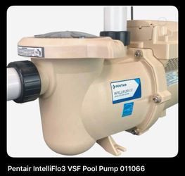 Pentair IntelliFlo3 VSF 1.5 HP con I/O Board Número de parte: 011066