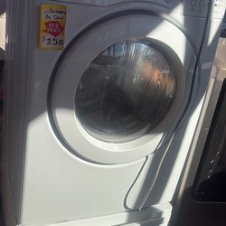 Nice LG gas driyer 3 months warranty