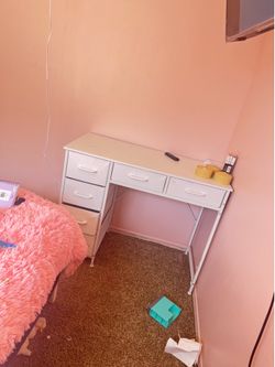 White girls desk