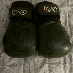 rival sparring gloves