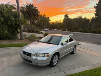 2005 Volvo S60