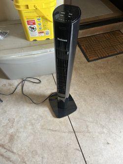 Holmes Oscillating Tower Fan – 3-Speed with Timer