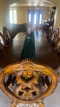 Dinning table