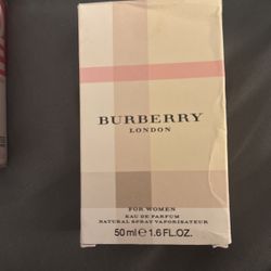 Burberry Perfume 