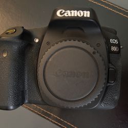 Canon 80D 