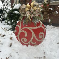 Christmas Outdoor/Indoor Standing Decoration