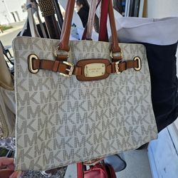 ORIGINAL USED MICHAEL KORS/COACH BAGS GOOD CONDITION 