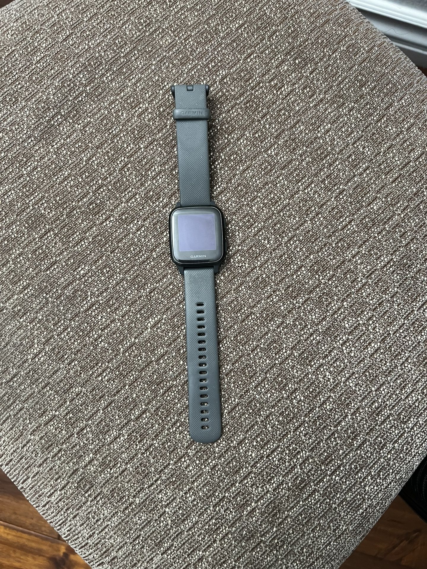 Garmin Venu® Sq, Slate Aluminum Bezel with Shadow Gray Case and Silicone Band
