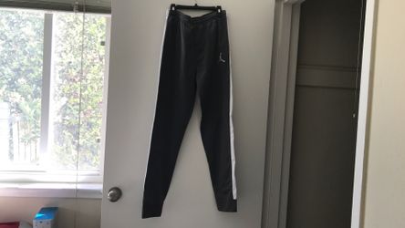 Jordan’s sweat pants  XL boys 13-15 YRS