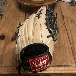 Rawlings Baseball Glove 11 1/2 Inches