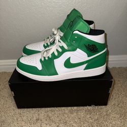 Jordan 1 Mid Lucky Green