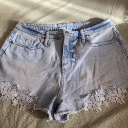 Wildfable Womens Size 12 Stretch Blue Jean Shorts