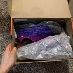 Nike Sndr X Kid Of Immigrants Size 8.5 Worn 1x