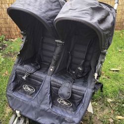 Baby Jogger City Mini GT2 Double Stroller (in Des Moines)