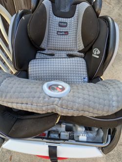 Britax Poplar S Narrow Convertible Car Seat - Sand Onyx, Creased Box