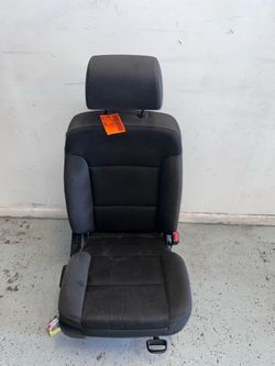 Front RH Seat Classic Style Limited 14-19 CHEVY SILVERADO 1500 DOUBLE CAB CLOTH