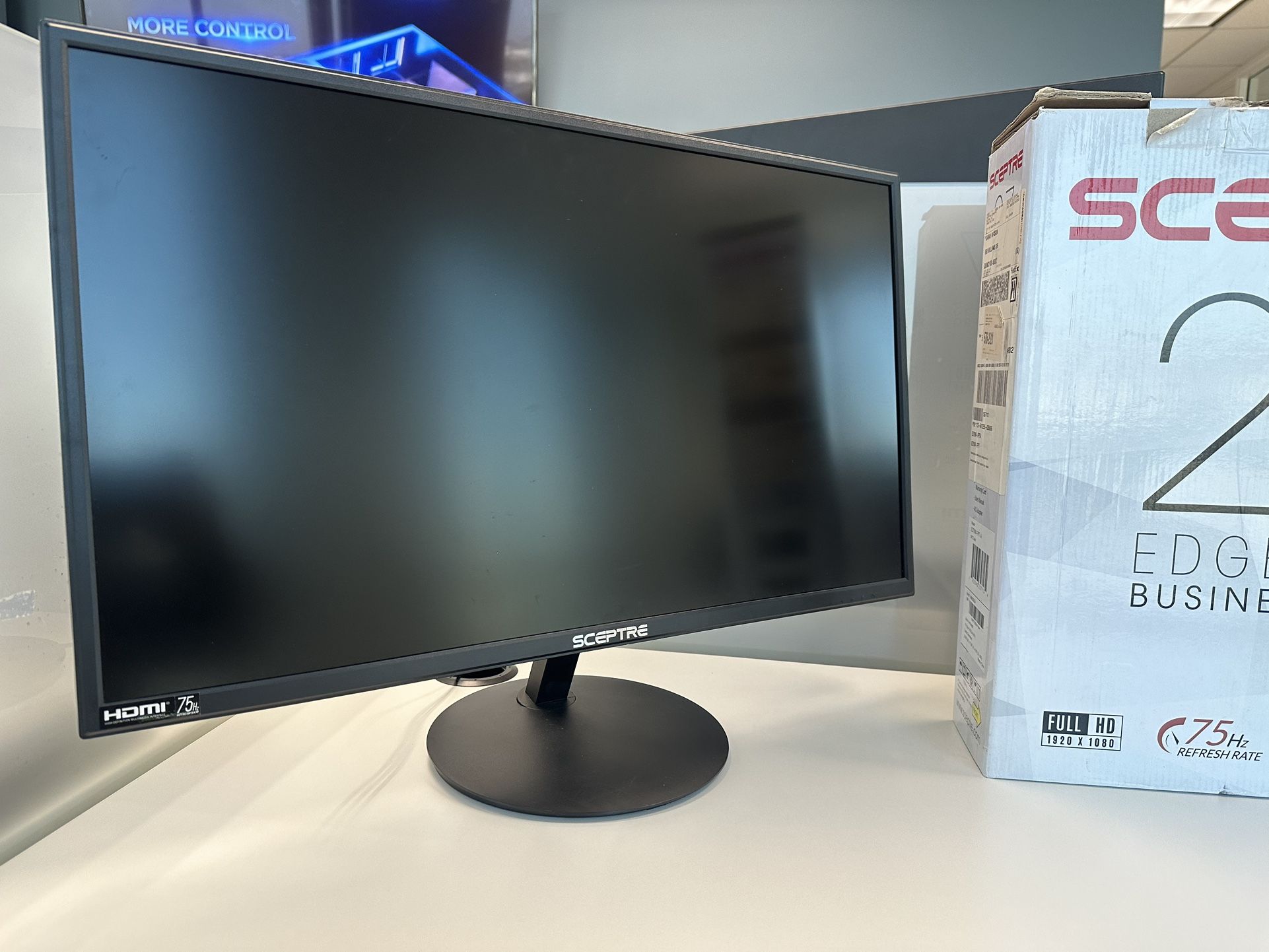 27 inch - Computer Monitor 