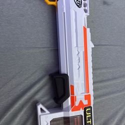 lanzador Nerf Ultra Three