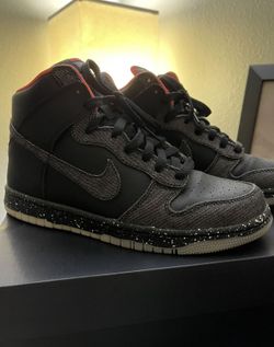 Custom Nike Dunks Glow In Dark Bottoms