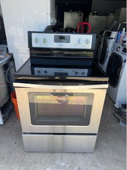 Stove Good condition everything works fine