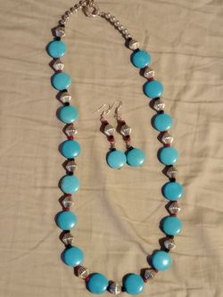 Handmade native turquoise necklace with matching earrings