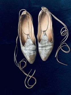 Seychelles Hive Lace-up Flats in Pewter