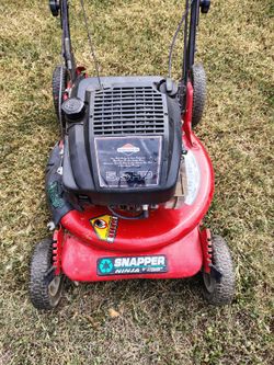 Snapper self propelled mower