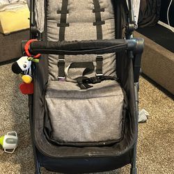 Stroller 