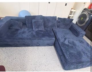 Boneless couch