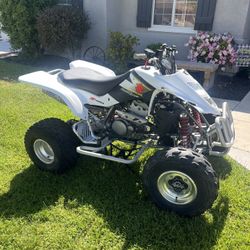 2005 Suzuki LTZ400