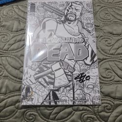 The Walking Dead Issue #1 (Signed Wizard World Comic Con Exclusive)