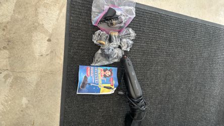 Hand held steamer