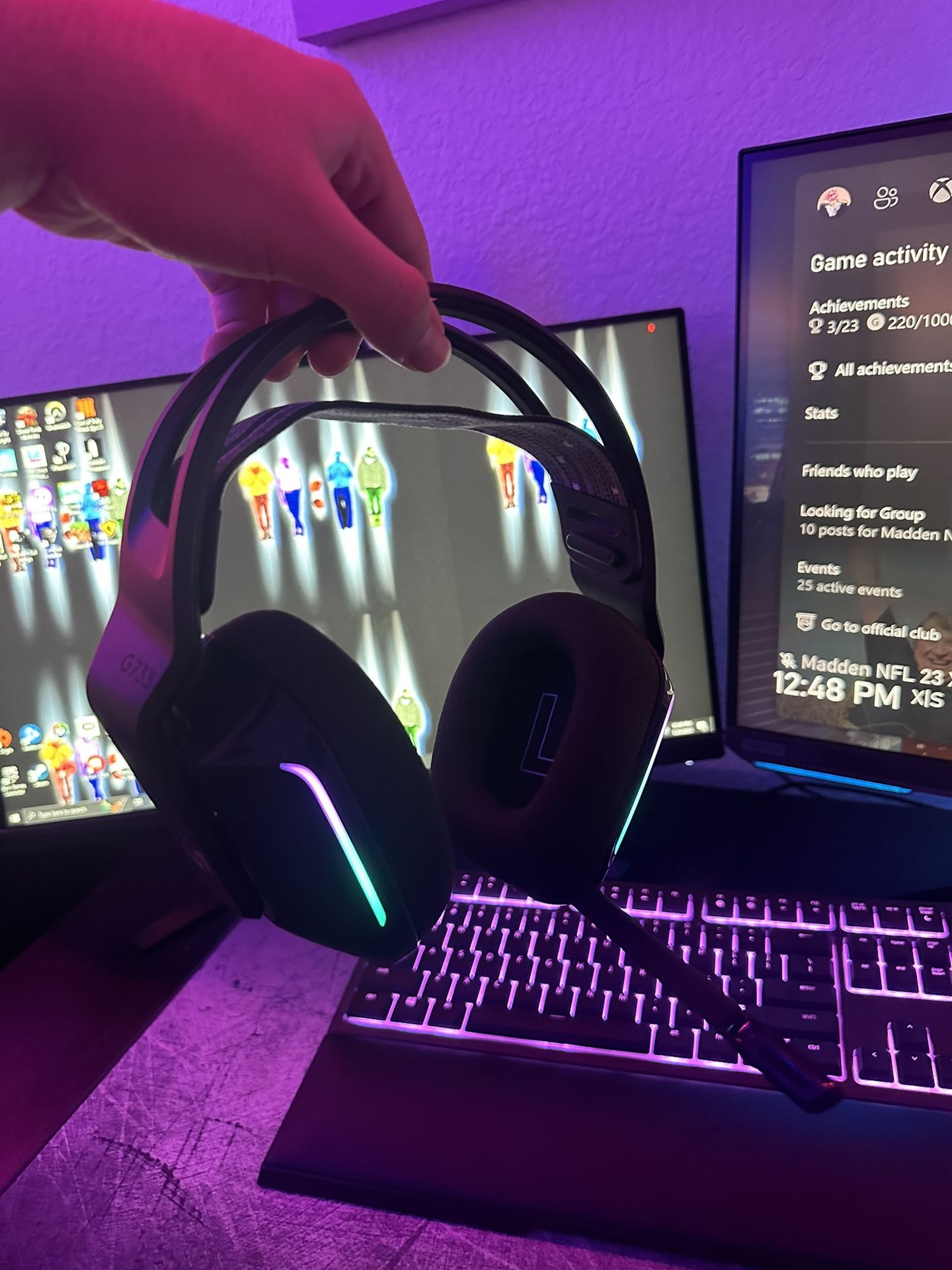 Logitech G733 Wireless Gaming Headset