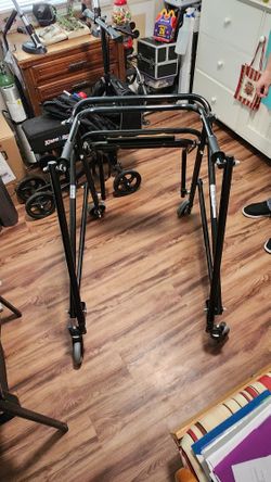 Nimbo Posterior Walker by Drive
