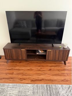 Tv stand with cabinets
