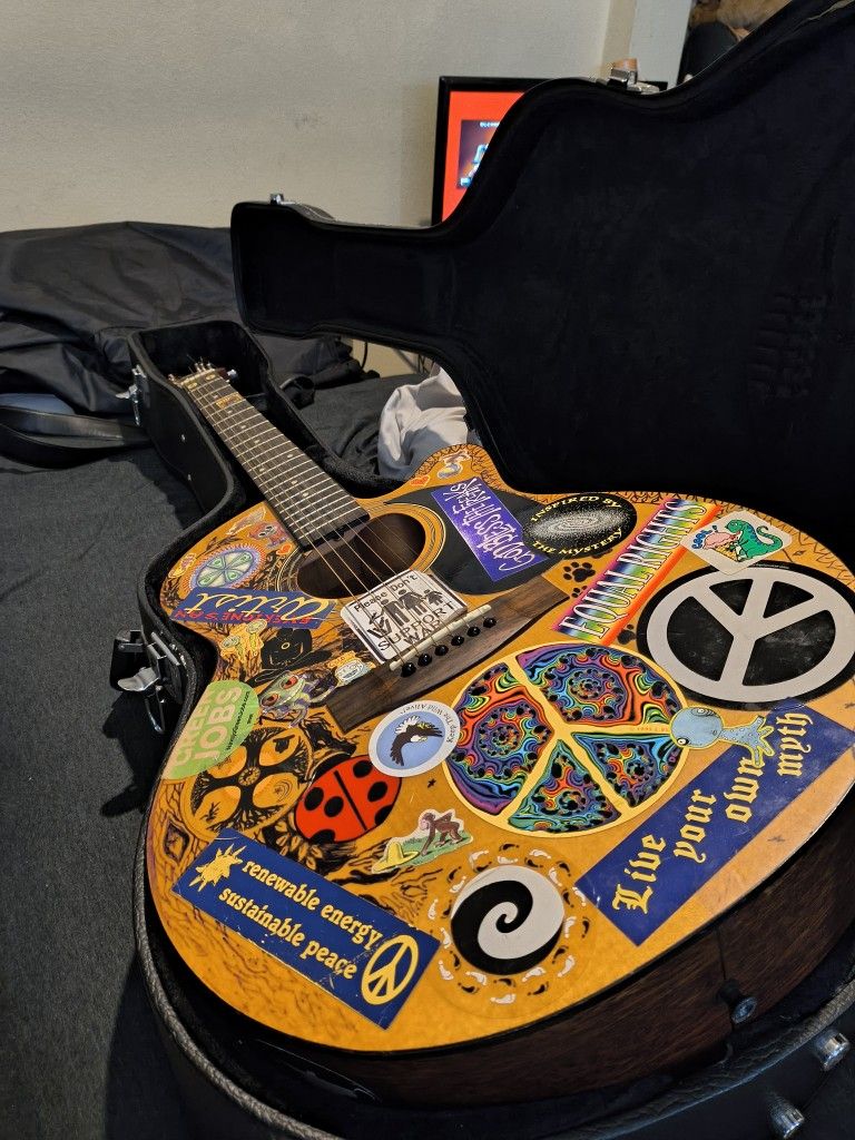 Acoustic Guitar