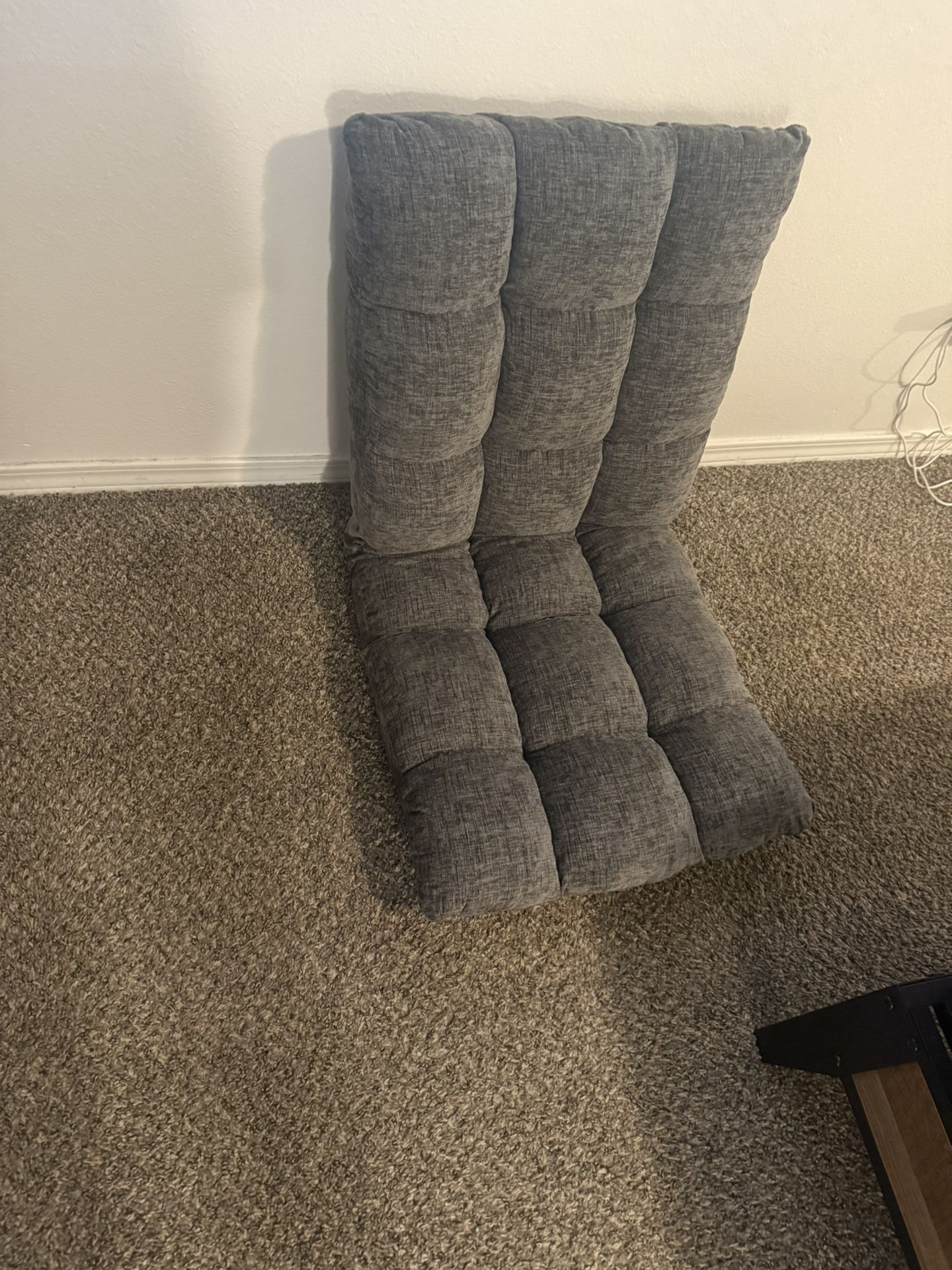 Reclining Floor Chair