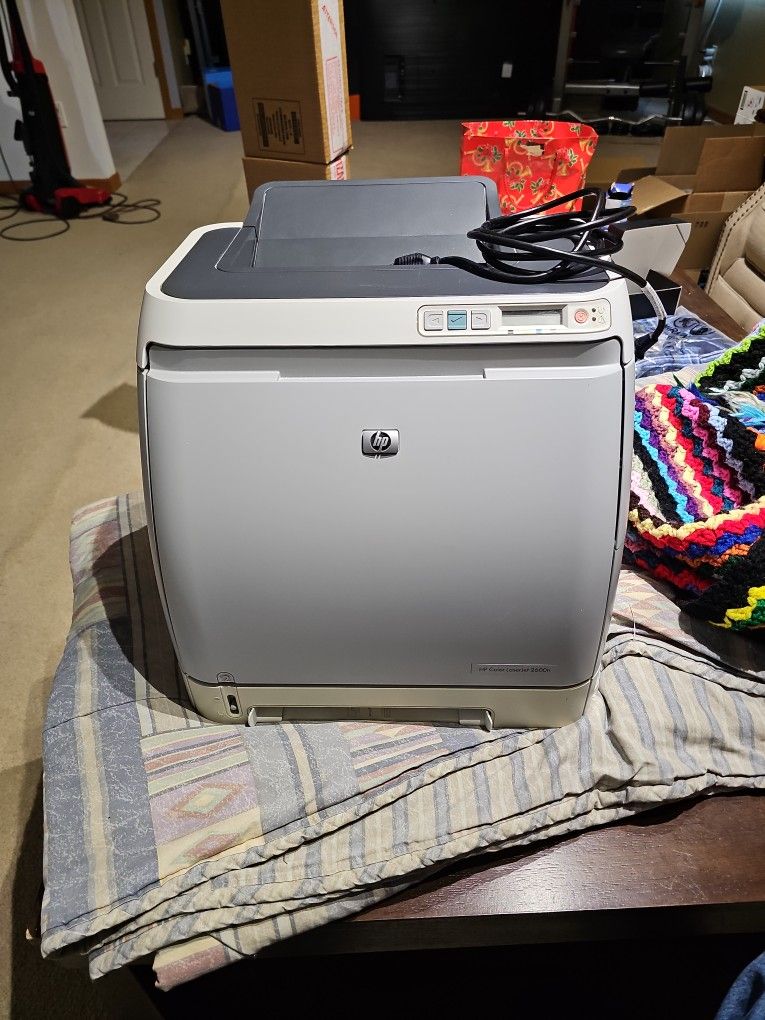 HP Color LaserJet 2600n Laser Printer