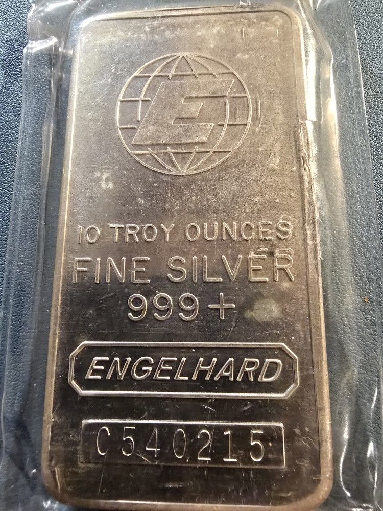 Vintage Engelhard 10 Oz .999 Silver Bar