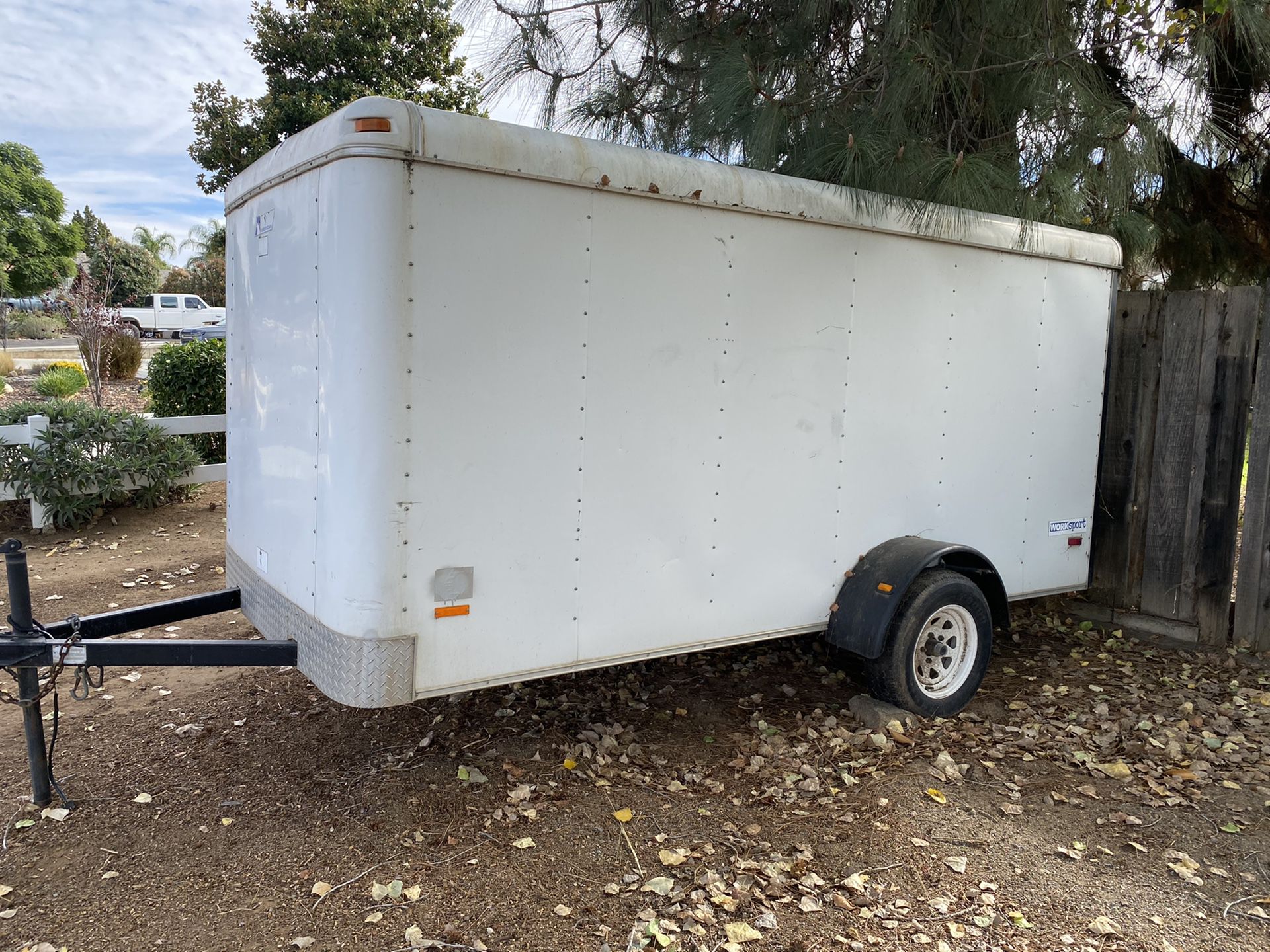 6x12 inclosed trailer