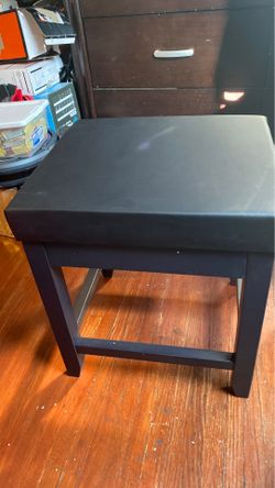 Vanity stool brand new