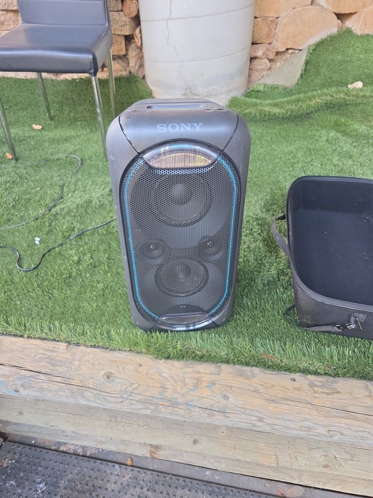 Sony GTK-XB60 Rechargeable Bluetooth Party Audio Speaker System