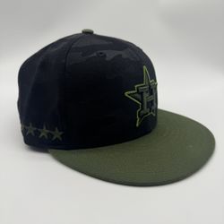 Houston Astros New Era Black Olive Green 59fifty MLB Fitted Cap 7 1/4 57.7CM  100% authentic. Lightly worn.  The Houston Astros New Era Black Olive Gr