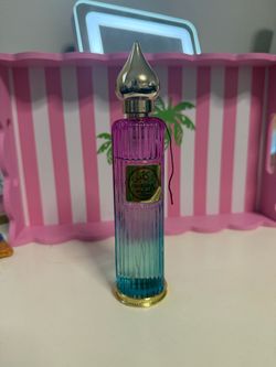 Baraka Eau de Parfum Fragrance Bottle