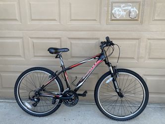 Giant Revel Mountain Bike