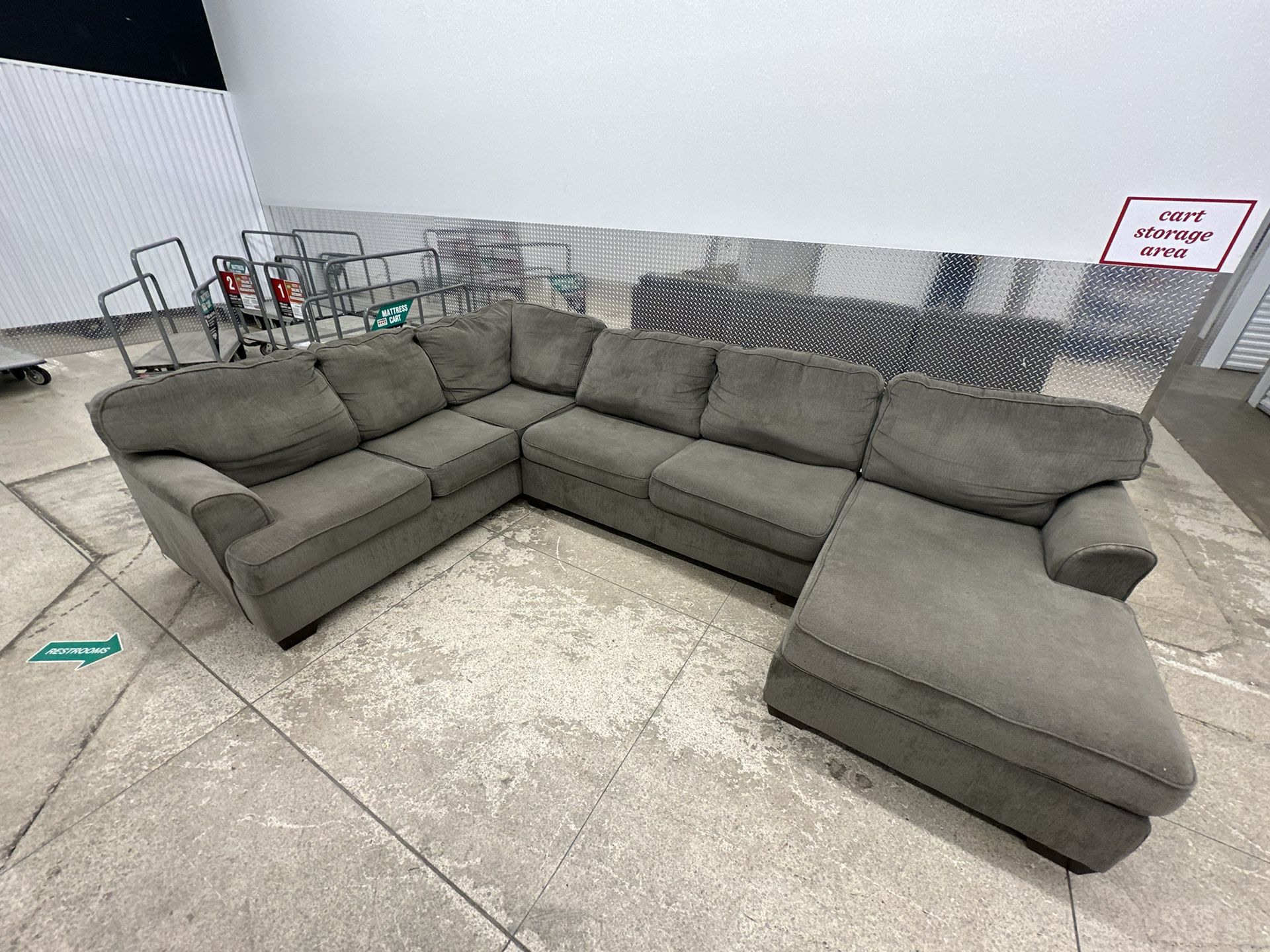 (FREE DELIVERY) Gray Sectional