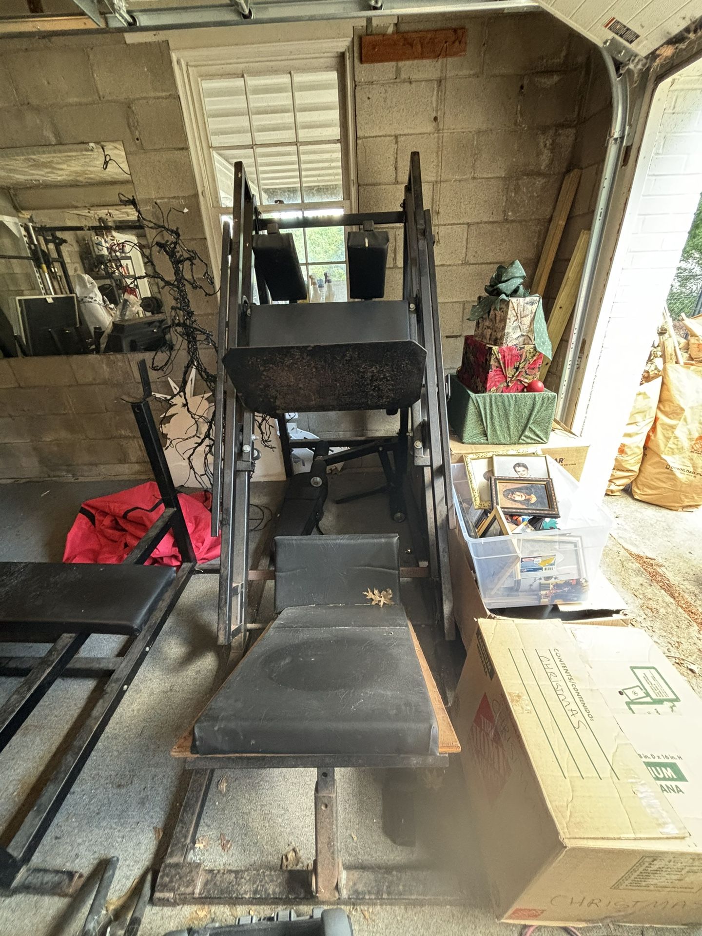 Leg press