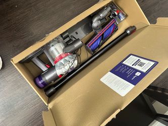 Dyson Cordless Stick Vacuum with Attachments