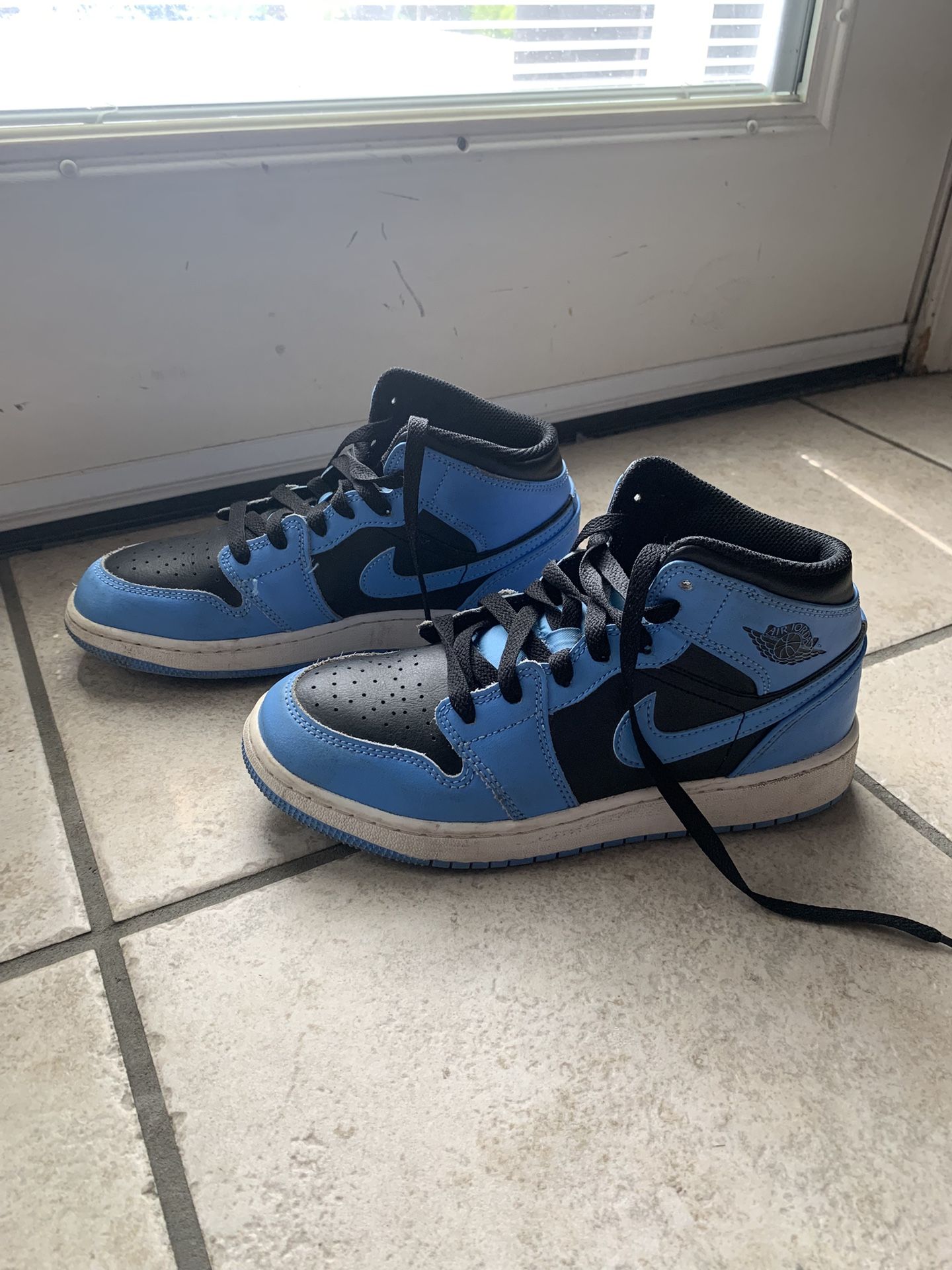 Youth Air Jordan 1 Mid Size 5 University Blue & Black