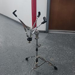 Unbranded tall Snare stand $45 obo Boyle heights